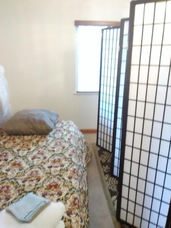 Lakeside Hostel & Guest House image 3